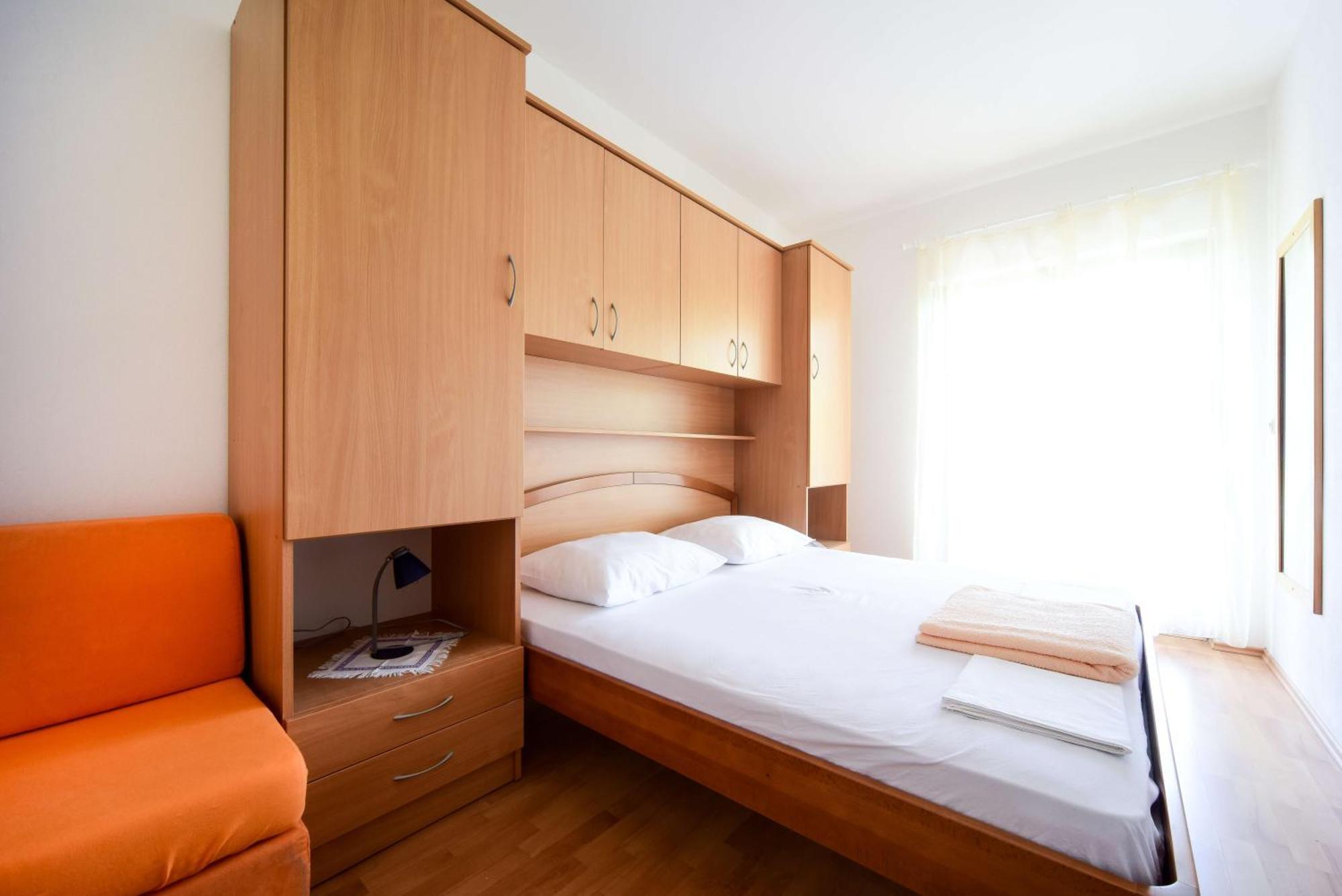 Apartments Mrva Ugljan Extérieur photo